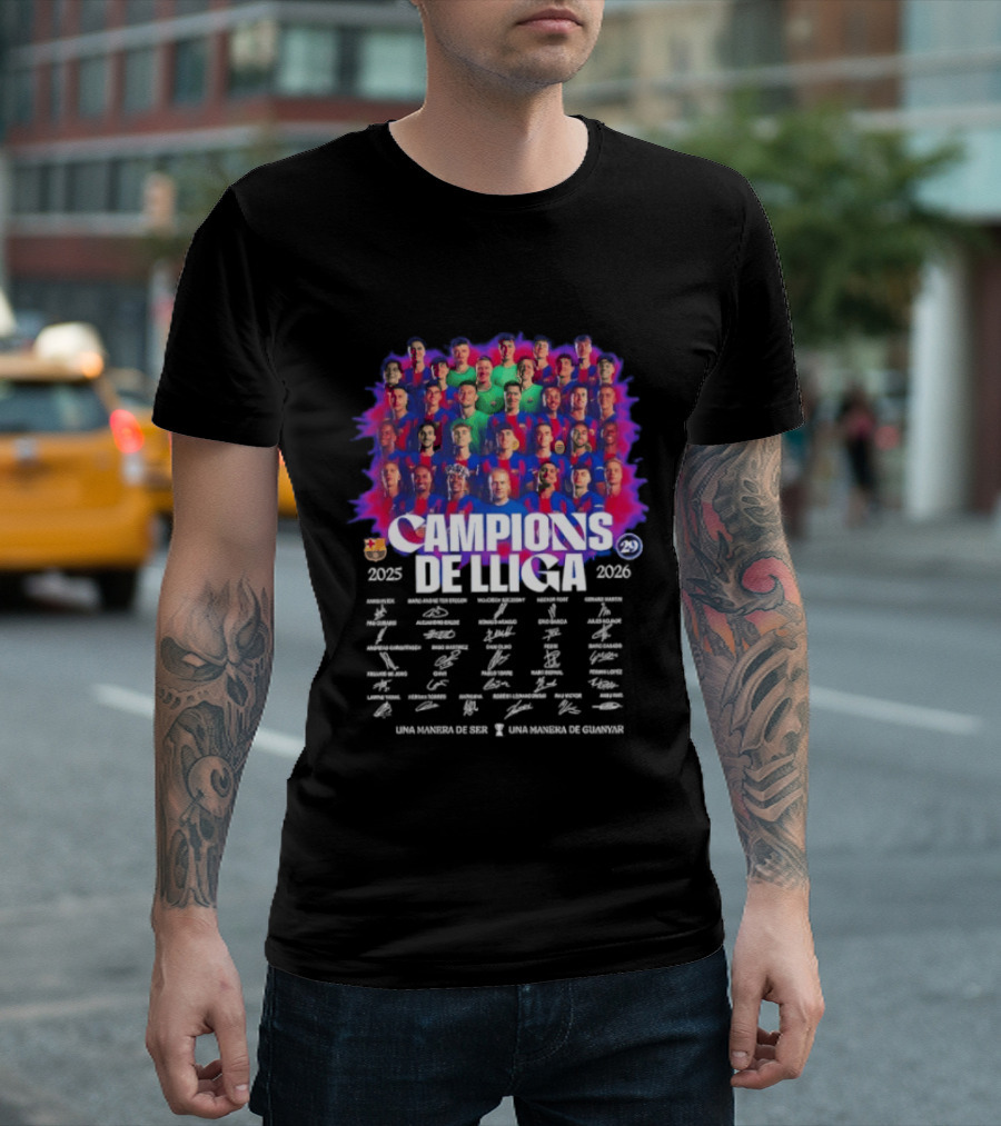 Barcelona FC Campions De Lliga 2025 2026 Signatures Una Manera De Ser T-Shirt