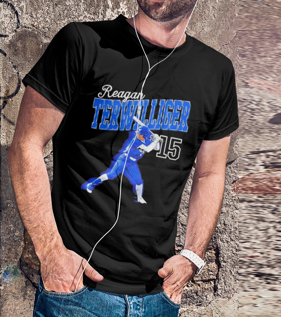 Reagan Terwilliger 15 Buffalo Bulls Softball Player Swing T-Shirt