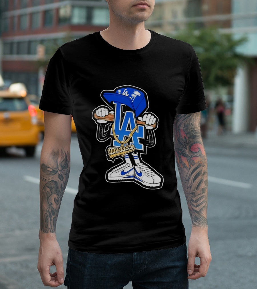 LA Dodgers Palm Trees Gold Chain With Blue Hat And Sneakers T-Shirt