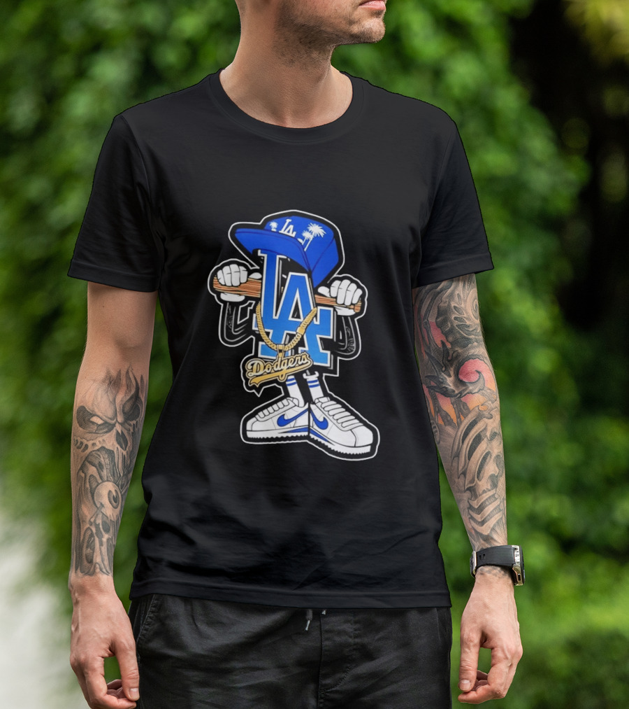 LA Dodgers Palm Trees Gold Chain With Blue Hat And Sneakers T-Shirt
