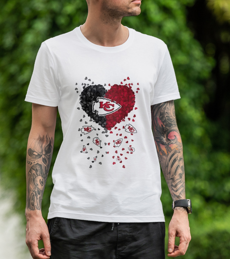 Heart KC Red Black 2026 Kansas City Chiefs Football T-Shirt