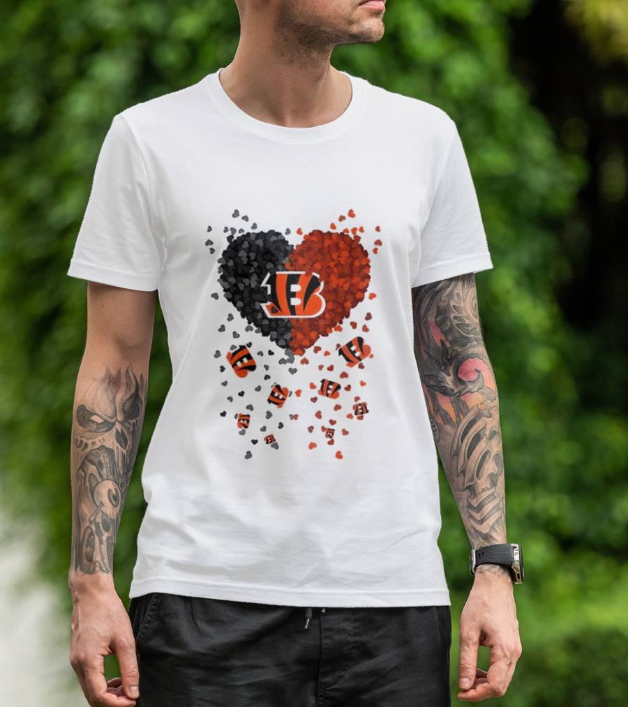 Cincinnati Bengals Heart 2026 Football Fan Love Collection T-Shirt