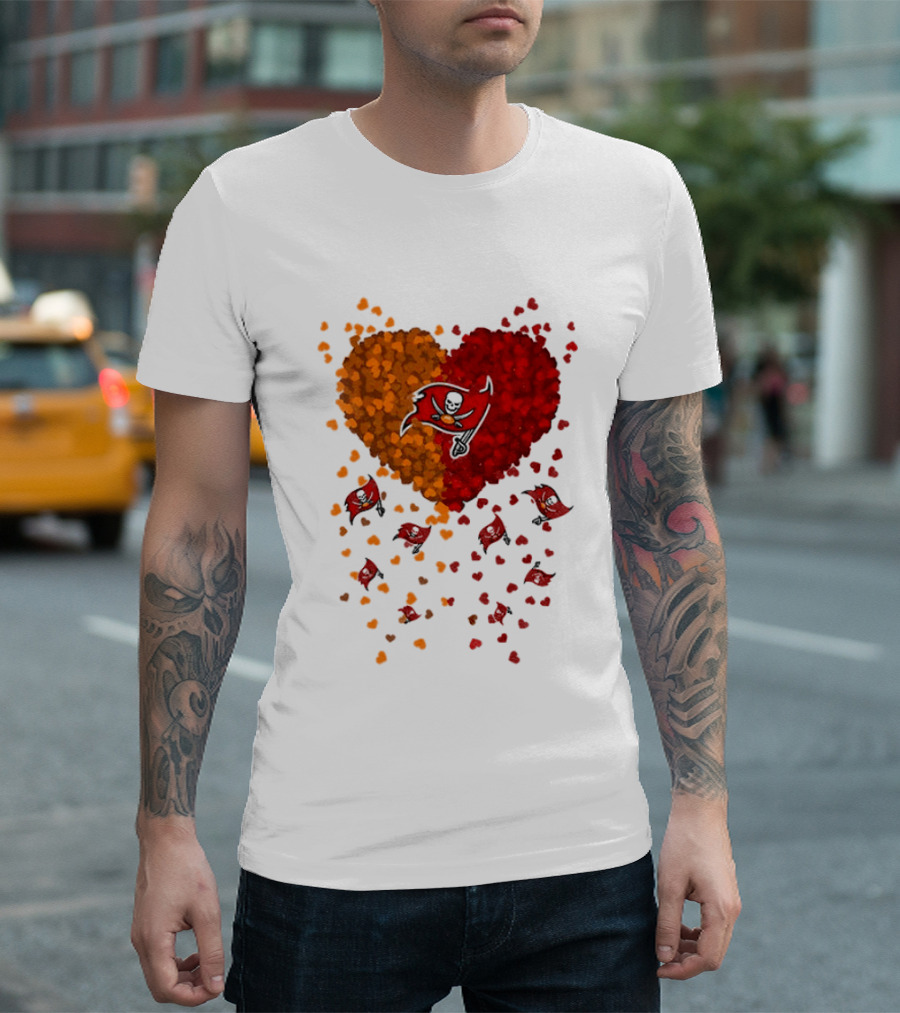 Heart Tampa Bay Buccaneers Football 2026 Iconic Team Spirit T-Shirt