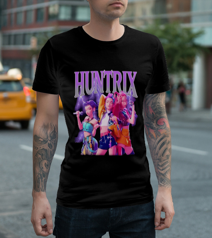 Huntrix Kpop Band Cartoon Characters With Microphones T-Shirt