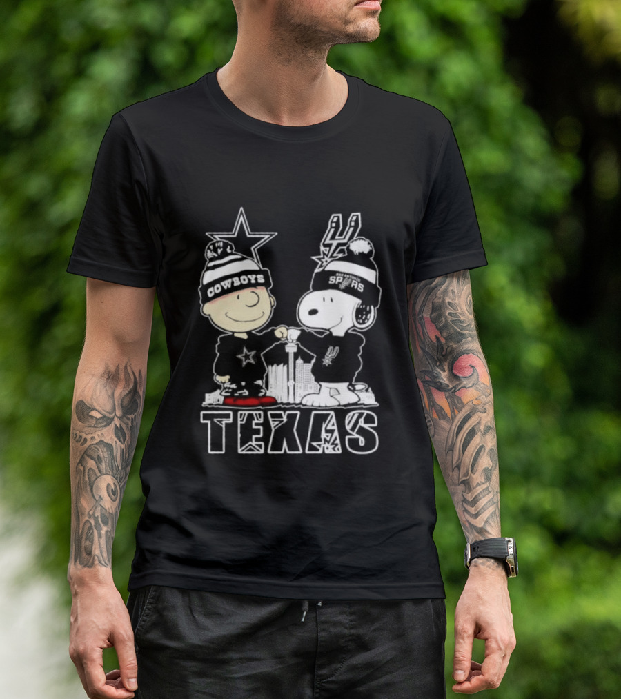 Snoopy And Charlie Brown Cowboys Spurs Texas Skyline T-Shirt