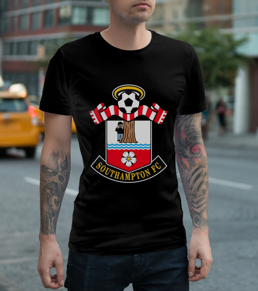 Southampton FC Crest Meme Tree Photographer Football T-Shirt