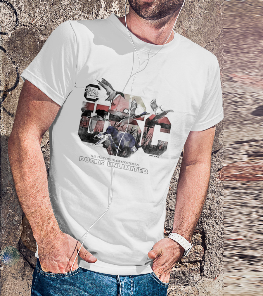 South Carolina Gamecocks True Outdoor Sportsman Ducks Unlimited Wildlife Scene T-Shirt