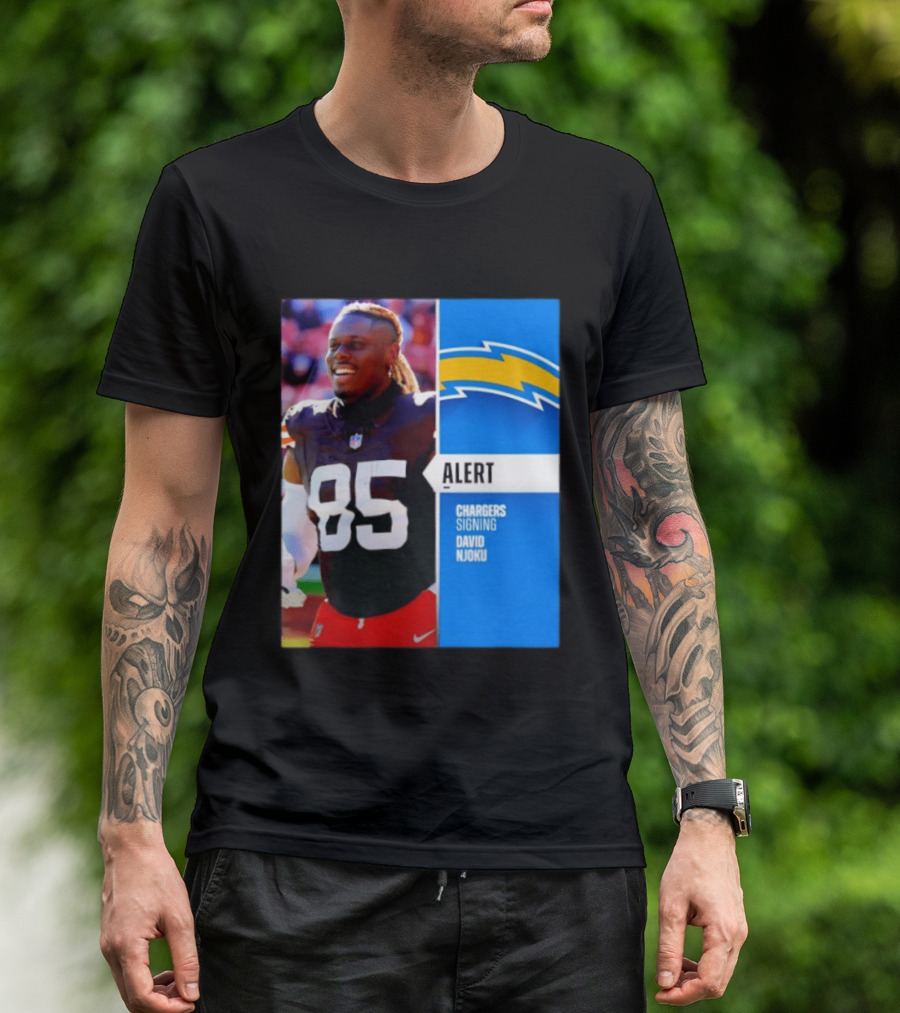 Alert Chargers Signing David Njoku Player 85 T-Shirt