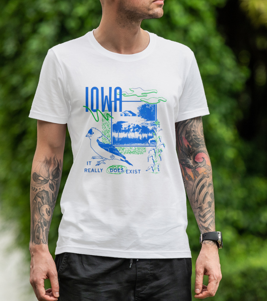 Iowa It Really Does Exist 90s Style Scenic Landscape Bird And Cornfield T-Shirt