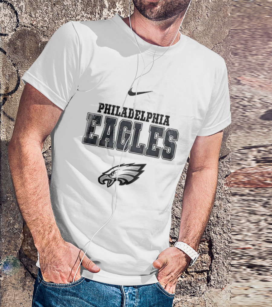Philadelphia Eagles Nike Vintage Skull Trucker Fan Gear T-Shirt