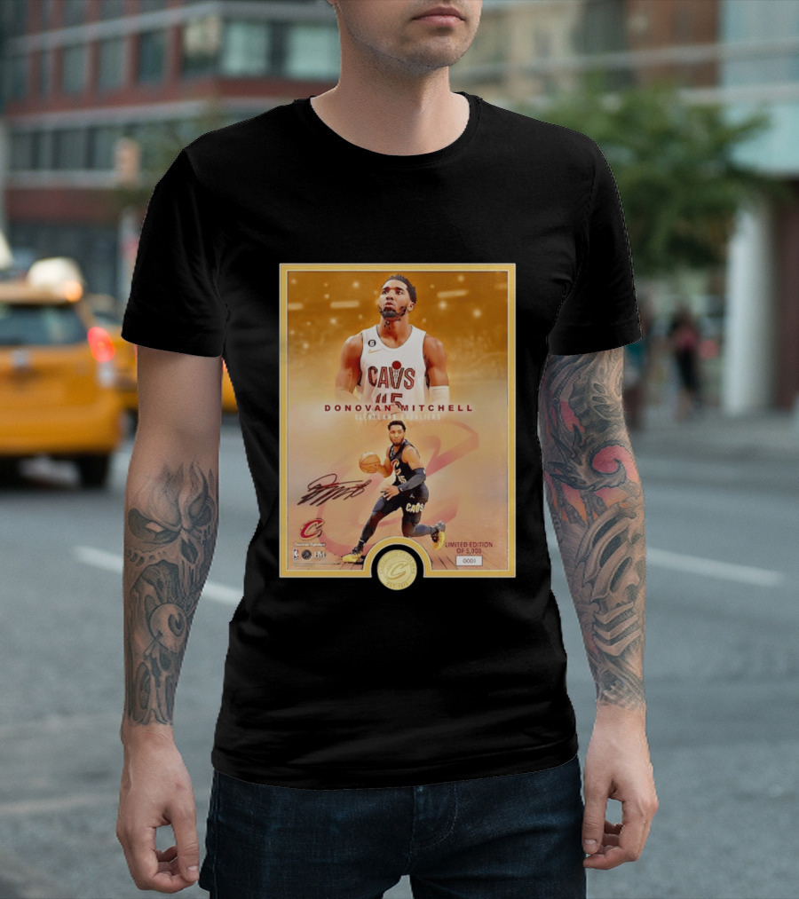 Donovan Mitchell Cleveland Cavaliers Limited Edition Bronze Coin Photo Mint T-Shirt