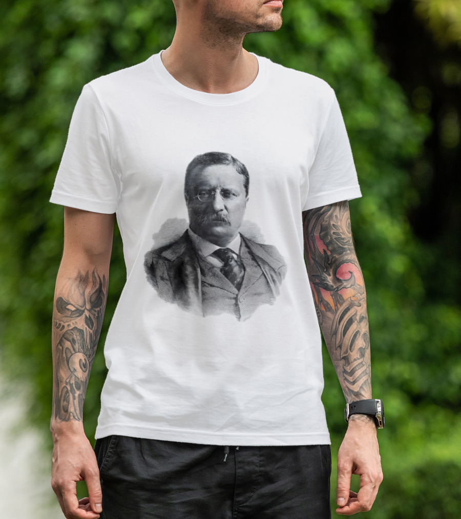 Theodore Roosevelt Engraving President USA Iconic Historical Figure T-Shirt