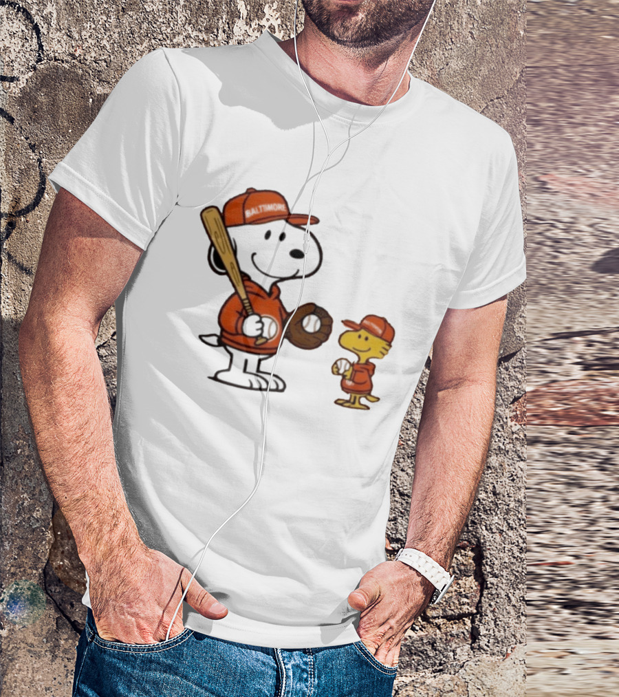 Snoopy Woodstock Baseball Baltimore Orioles Fan Gear T-Shirt