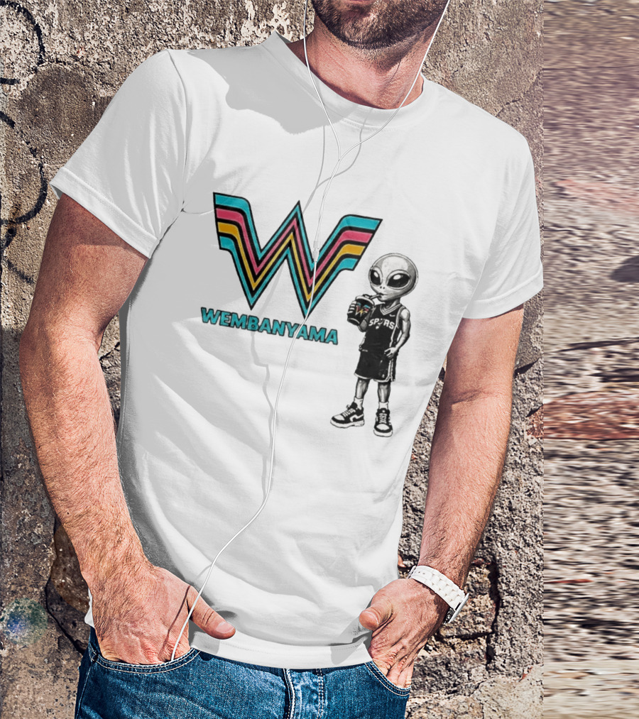 San Antonio Spurs Wembanyama Alien Drinking Spurs T-Shirt