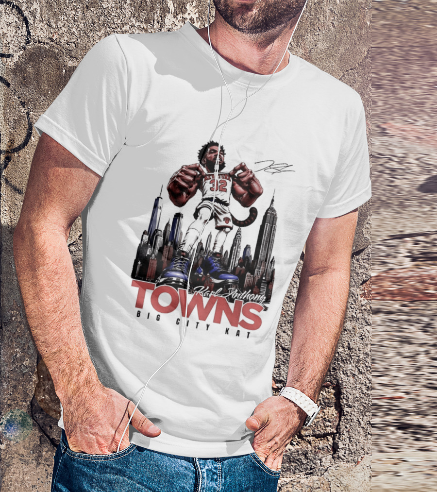 Karl Anthony Towns 32 Big City Kat NYC Skyline T-Shirt