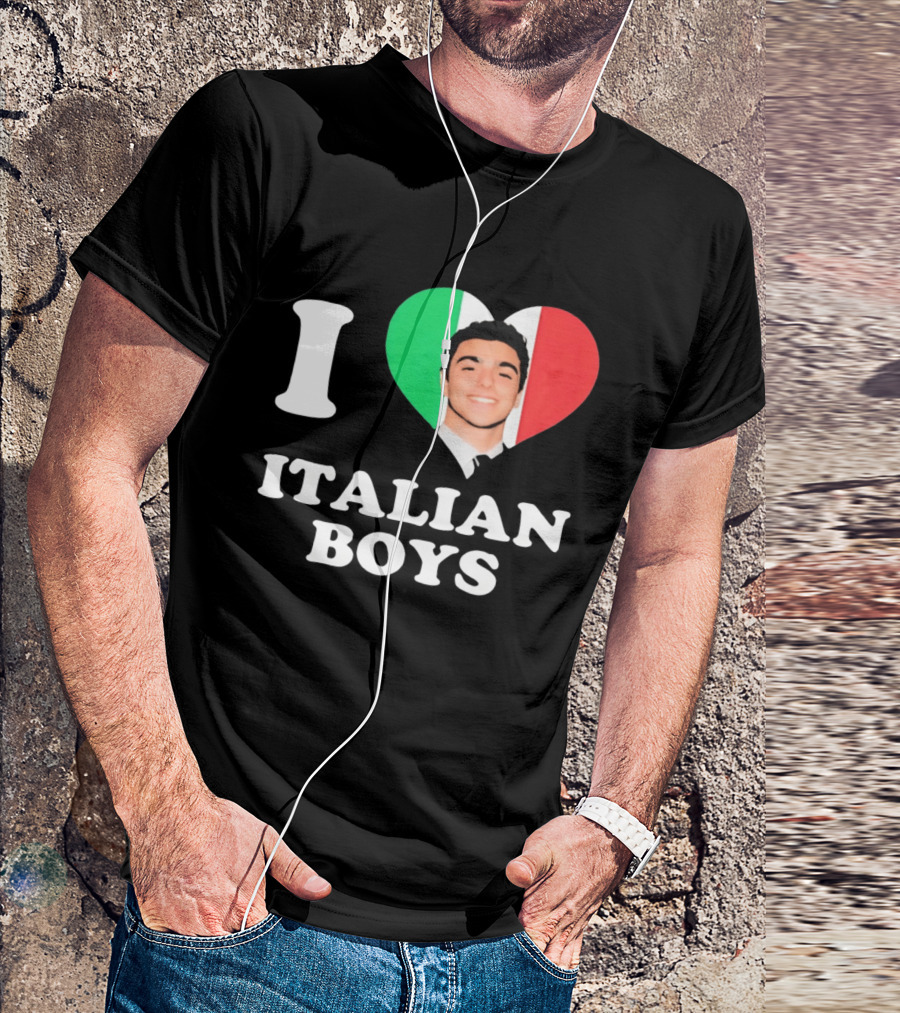 I Love Italian Boys Luigi Mangione Heart Flag T-Shirt