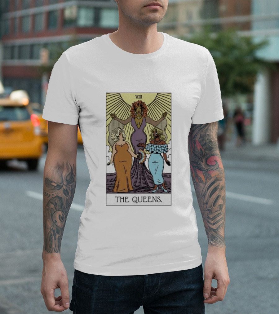 The Queens VIII Tarot Card Empowerment And Elegance T-Shirt