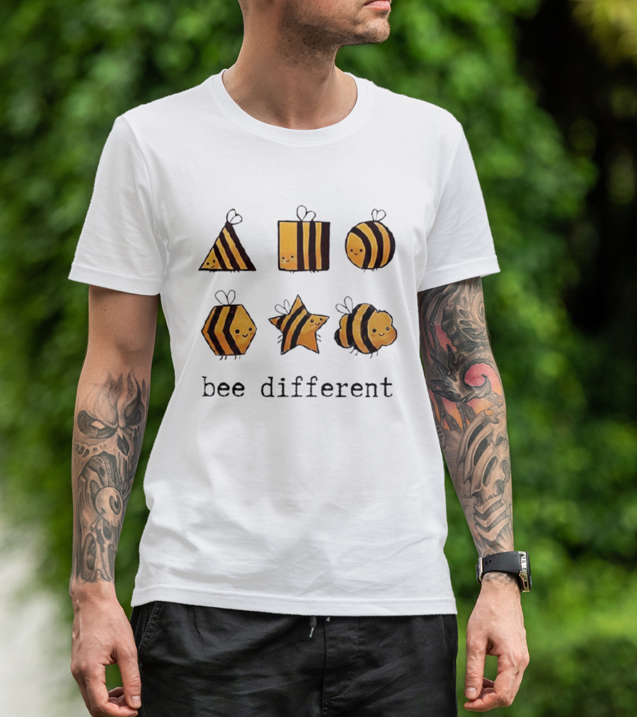 Bee Different Cartoon Bees Triangle Square Star Shapes T-Shirt