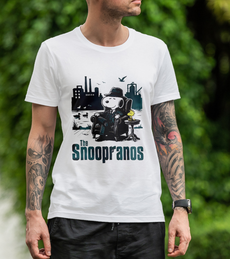 The Snoopranos Peanuts Snoopy Woodstock Mafia Scene T-Shirt
