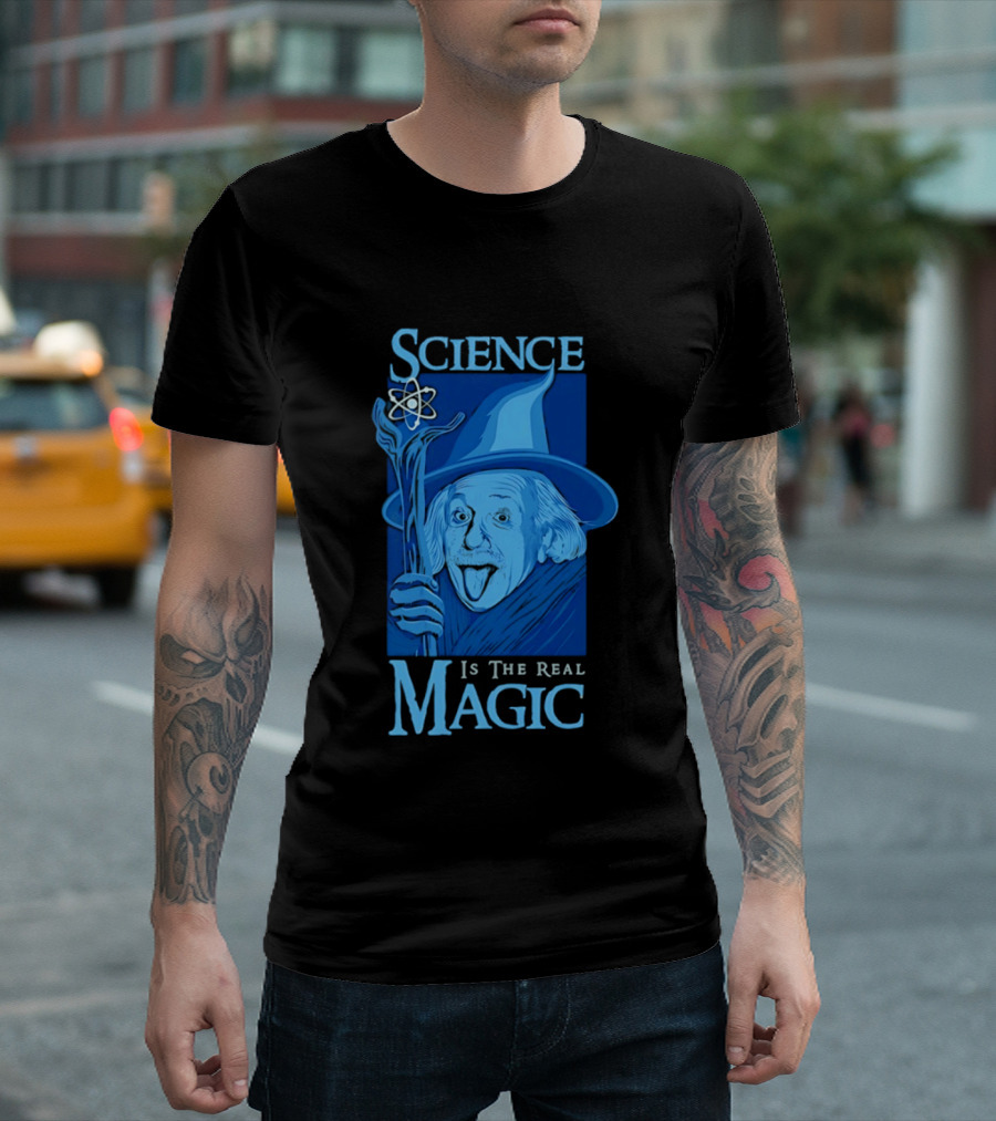 Science Is The Real Magic Einstein Wizard Motif T-Shirt