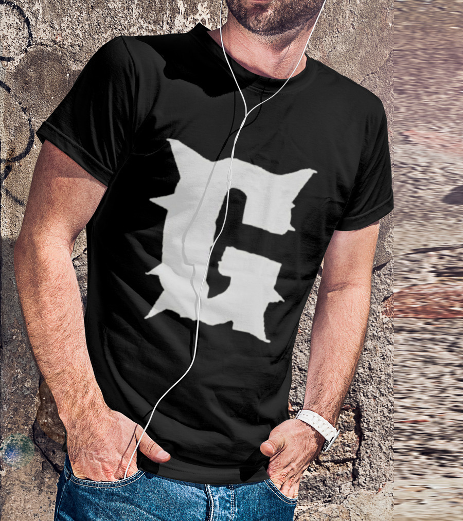 Glo Gang Spiked G Icon Graphic Streetwear Trend T-Shirt