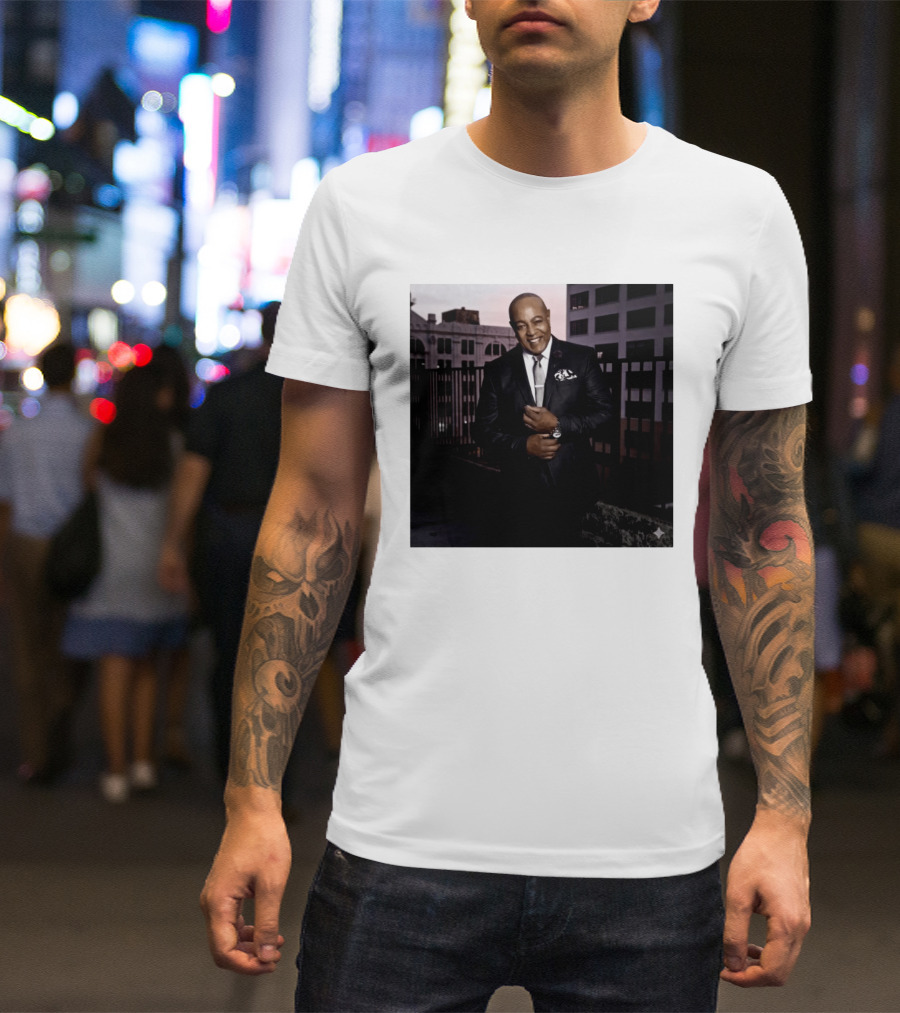 Peabo Bryson Soul Singer Known As The Voice Of Love Dies At 75 T-Shirt