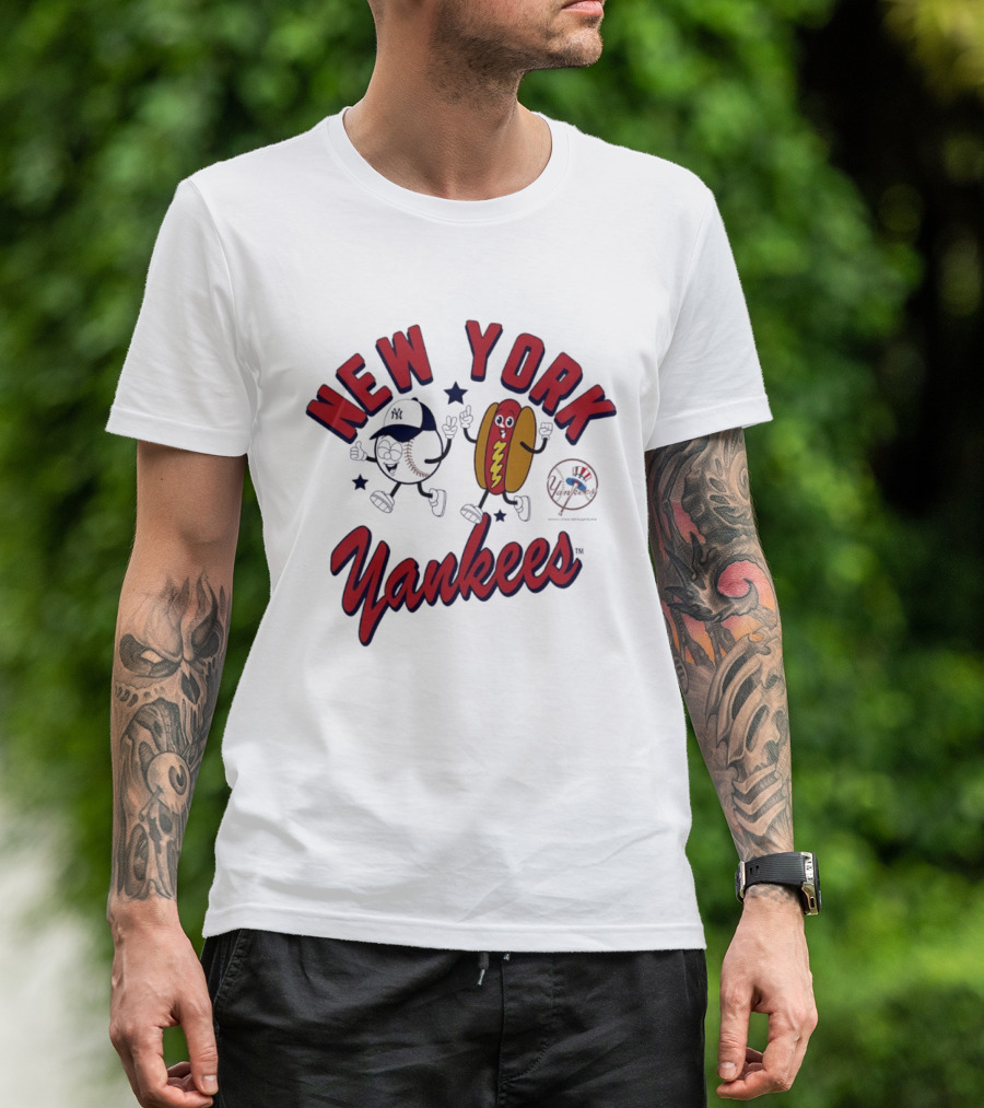 New York Yankees Baseball Hot Dog Snack Mascots Fun T-Shirt