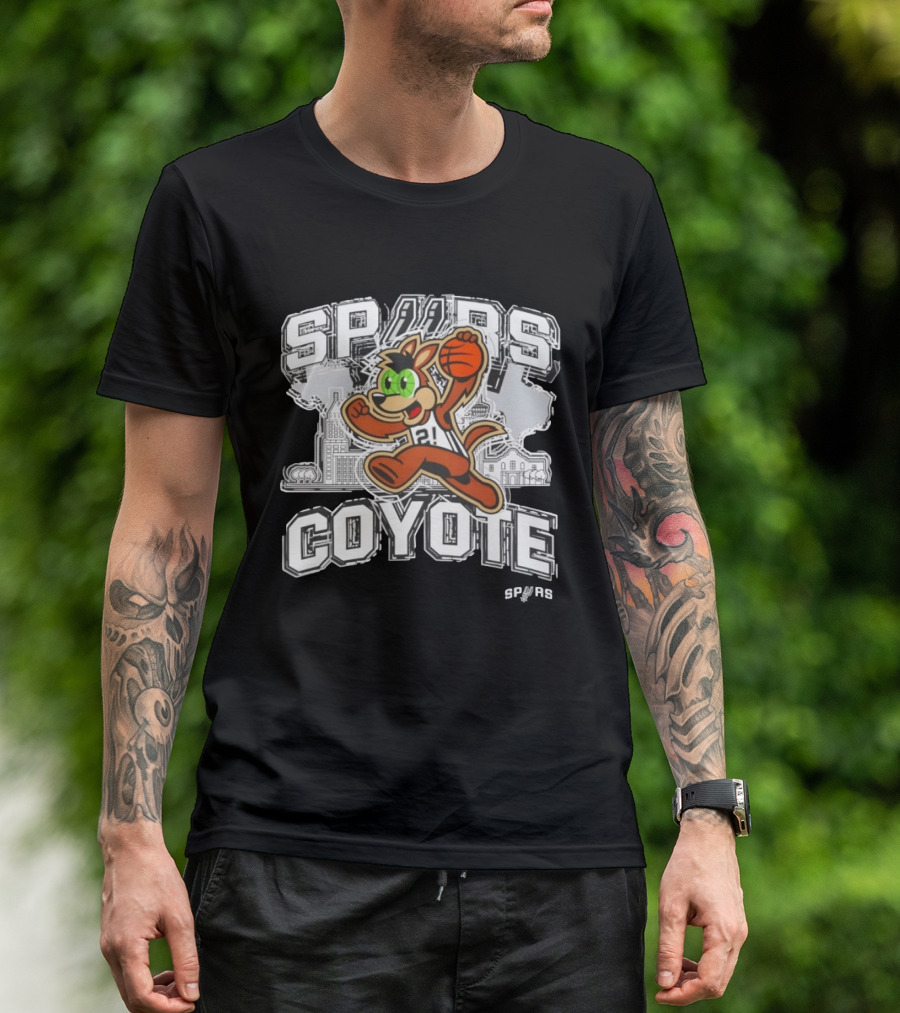 Spurs Coyote Basketball San Antonio City Skyline T-Shirt