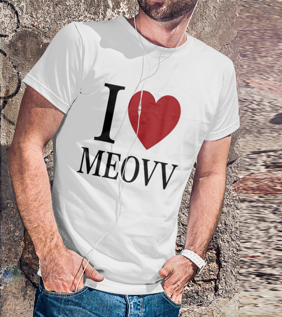 I Heart Meovv T-Shirt
