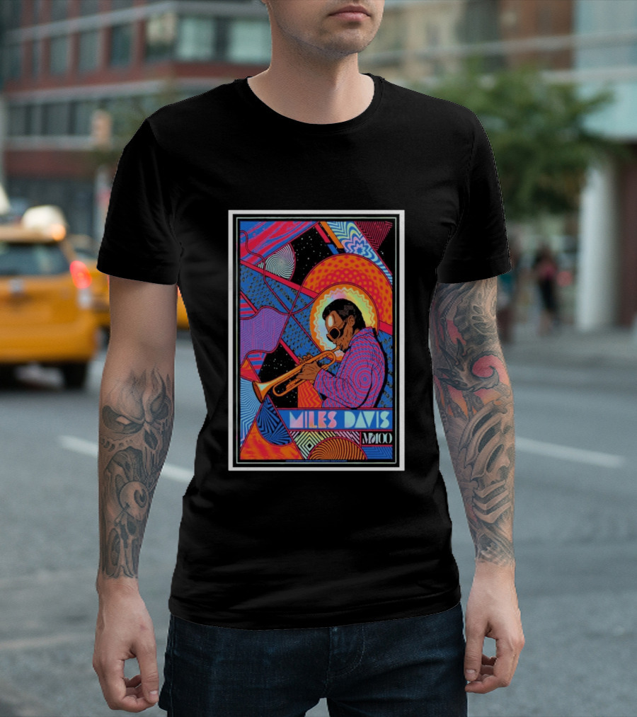Miles Davis M100 Vibrant Foil Psychedelic Jazz Artistry Trumpet Player T-Shirt