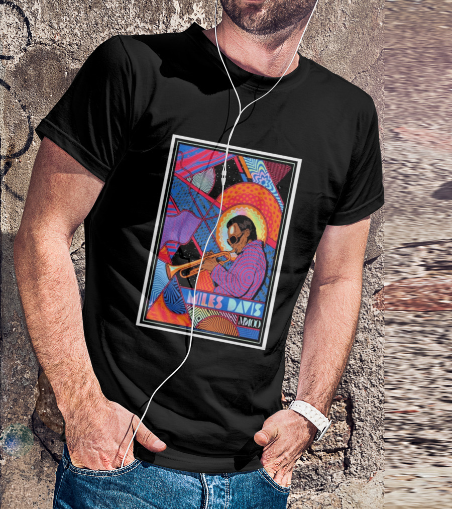Miles Davis M100 Vibrant Foil Psychedelic Jazz Artistry Trumpet Player T-Shirt