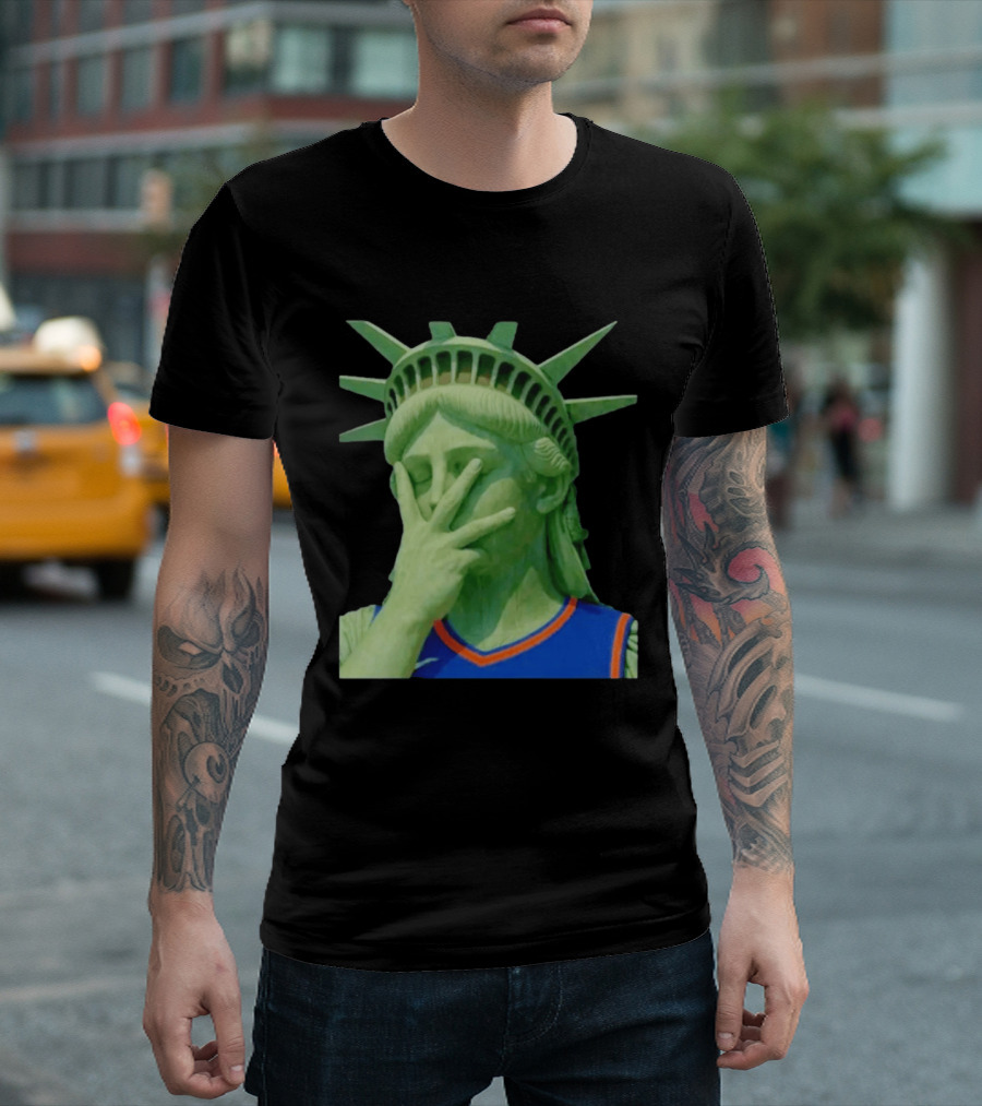Liberty And Brunson For All Jalen Brunson 3 Points Pose Statue Of Liberty Knicks Jersey T-Shirt