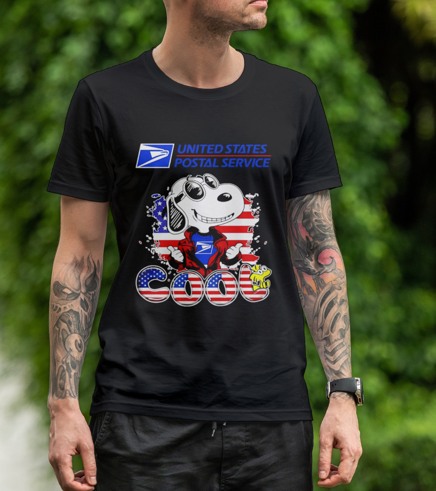 United States Postal Service Snoopy American Flag Cool 250th T-Shirt