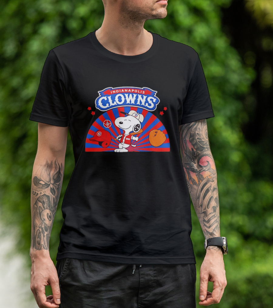 Snoopy Indianapolis Clowns Baseball Vintage Style Red Blue Peanuts Comic Strip Baseball Bat Glove Cap T-Shirt