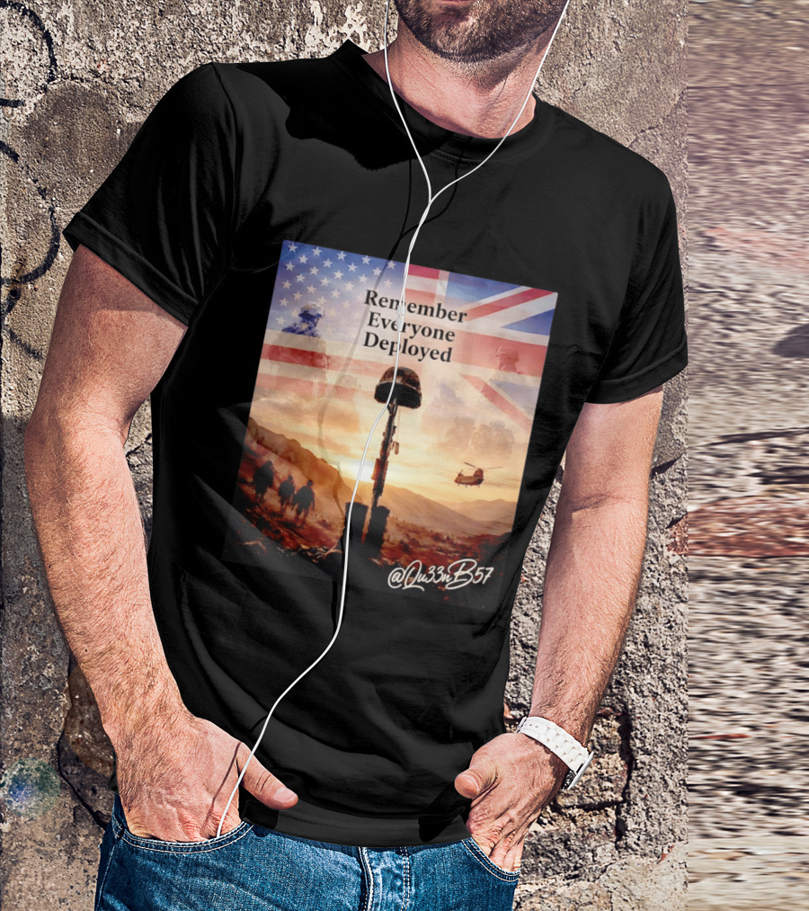 United States United Kingdom Remember Everyone Deployed Chinook Helicopter T-Shirt
