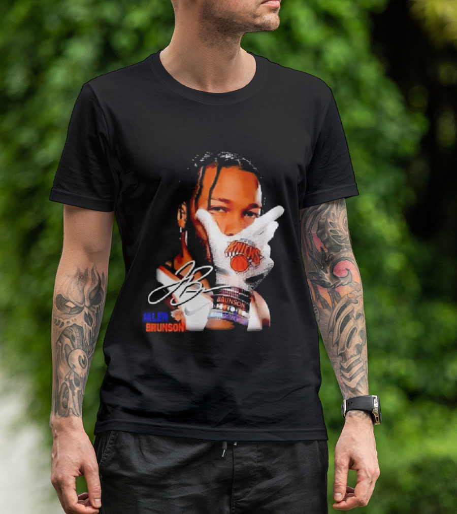 Jalen Brunson Knicks Gesture With Glove And JB Signature T-Shirt
