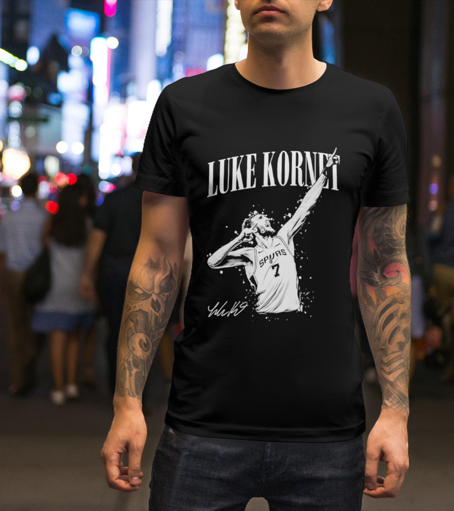 Luke Kornet San Antonio Basketball Number 7 Signature T-Shirt