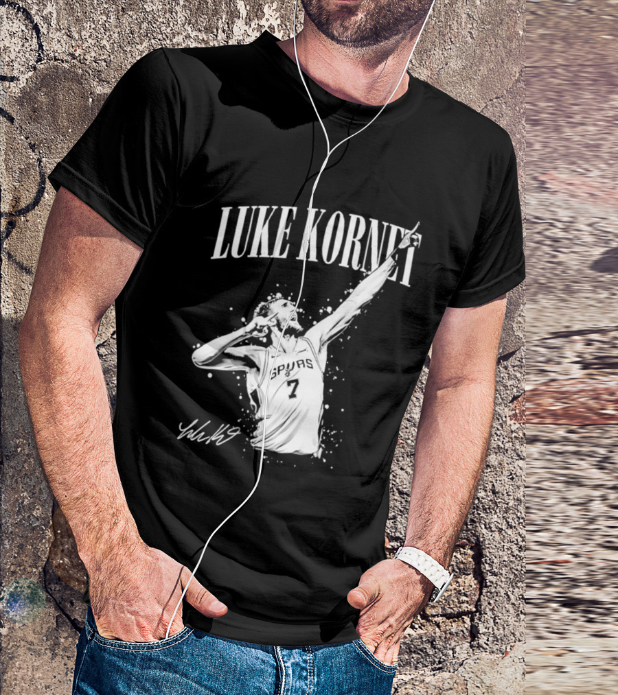 Luke Kornet San Antonio Basketball Number 7 Signature T-Shirt