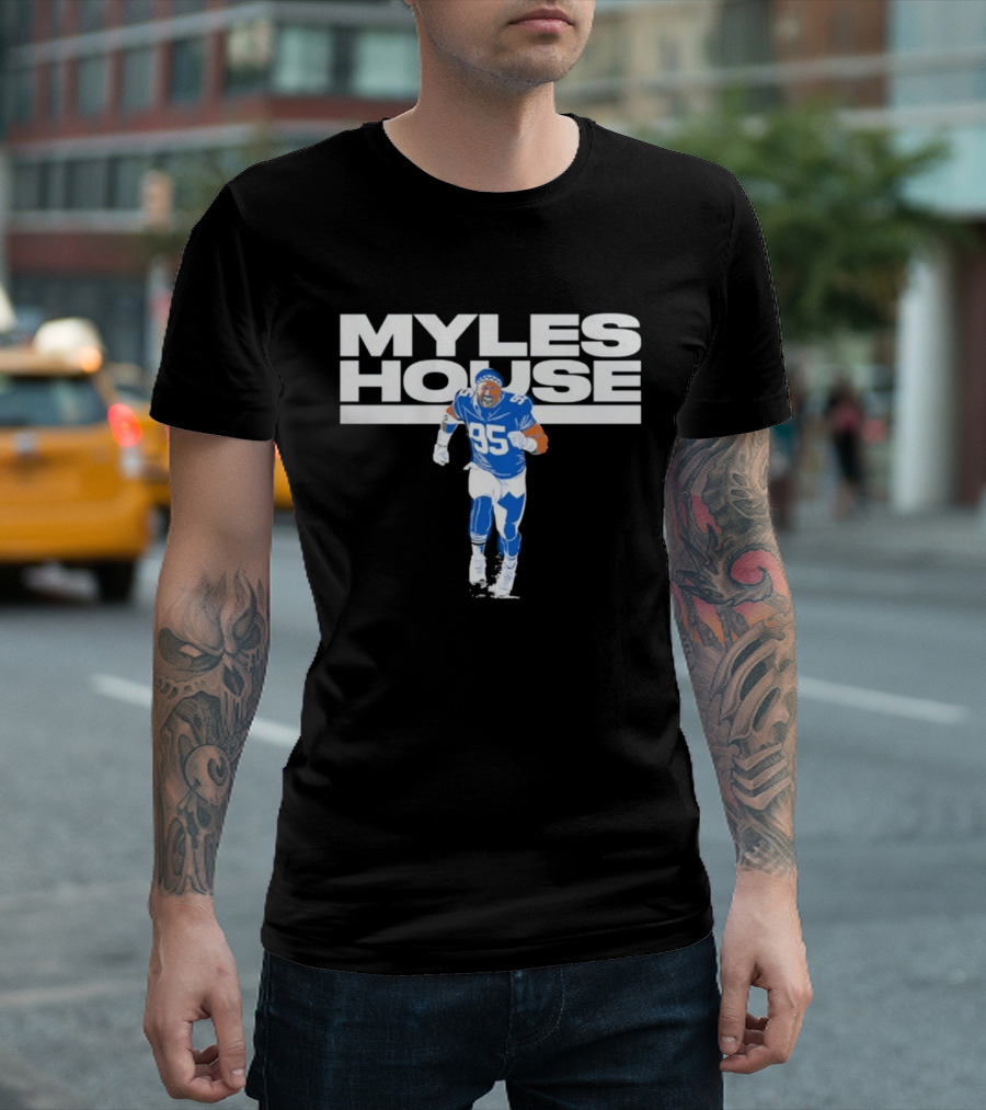 Cleveland Browns Myles House 95 Myles Garrett NFLPA T-Shirt