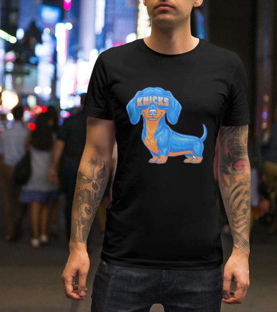 Knicks Dachshund Dog Cartoon Glasses T-Shirt