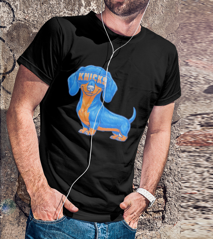 Knicks Dachshund Dog Cartoon Glasses T-Shirt