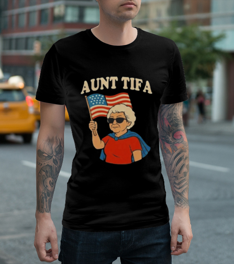 Aunt Tifa USA Flag And Cool Grandma In Sunglasses T-Shirt