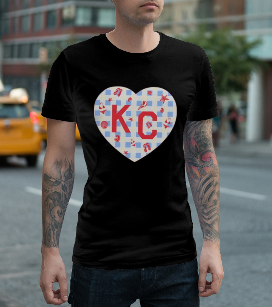 KC Heart Summertime Oatmeal Checkered Seashells And Starfish T-Shirt