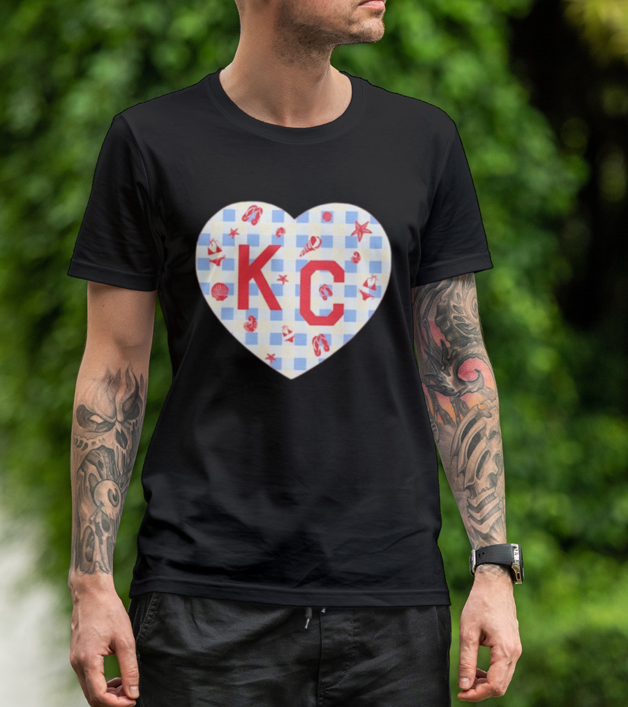 KC Heart Summertime Oatmeal Checkered Seashells And Starfish T-Shirt