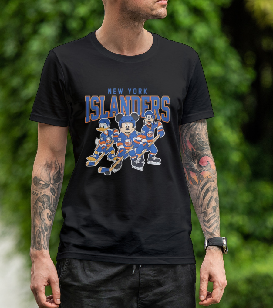 New York Islanders NHL Hockey 2026 Disney Mickey Donald Goofy T-Shirt