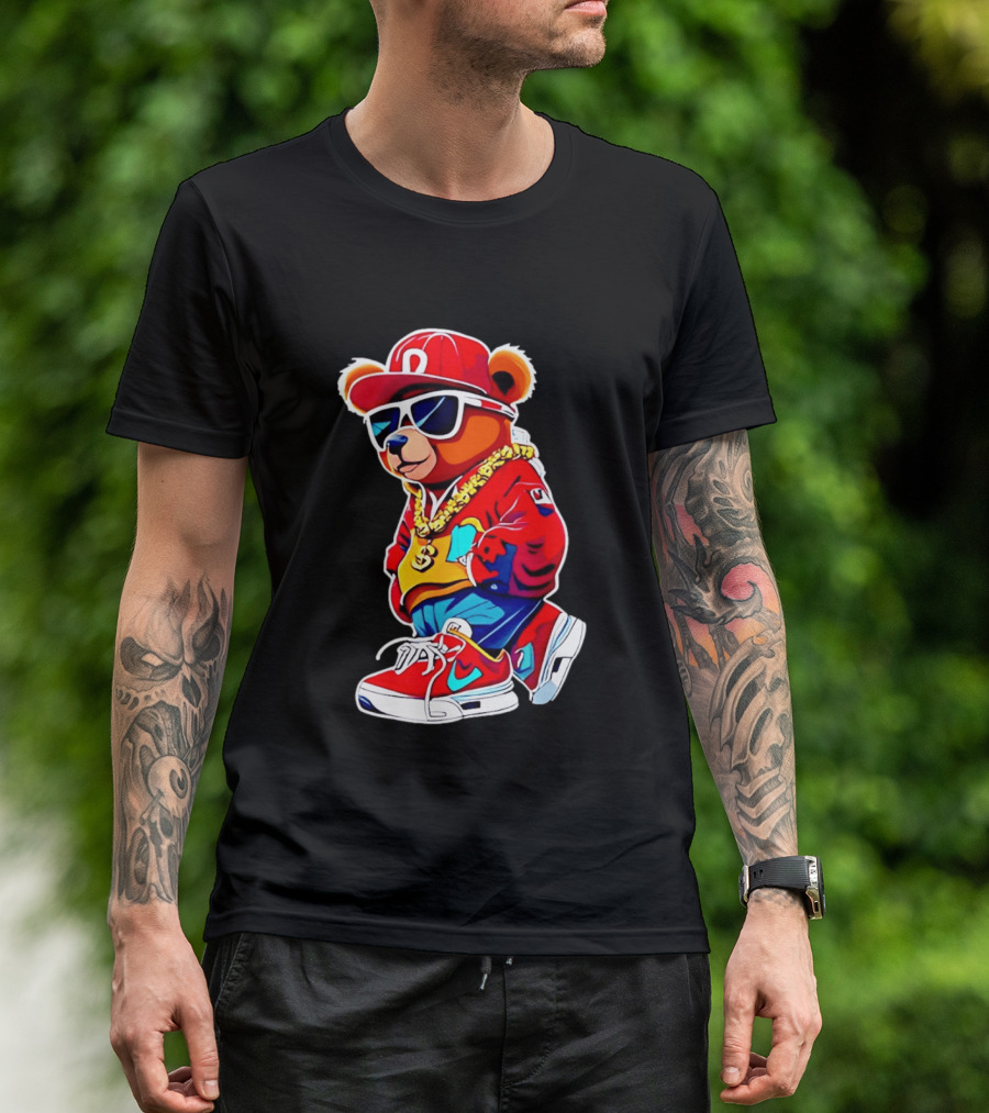 Hip Hop Teddy Bear Swag With Red Cap And Sunglasses T-Shirt