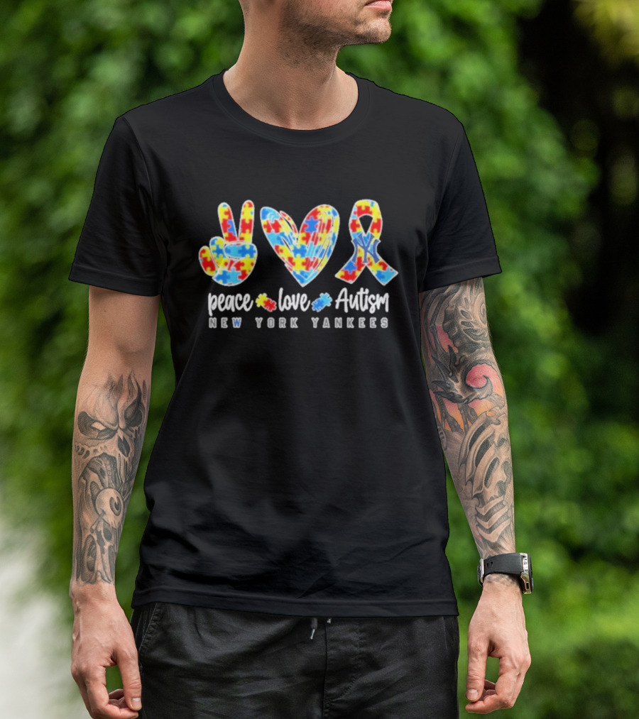 New York Yankees Peace Love Autism Puzzle Ribbon T-Shirt