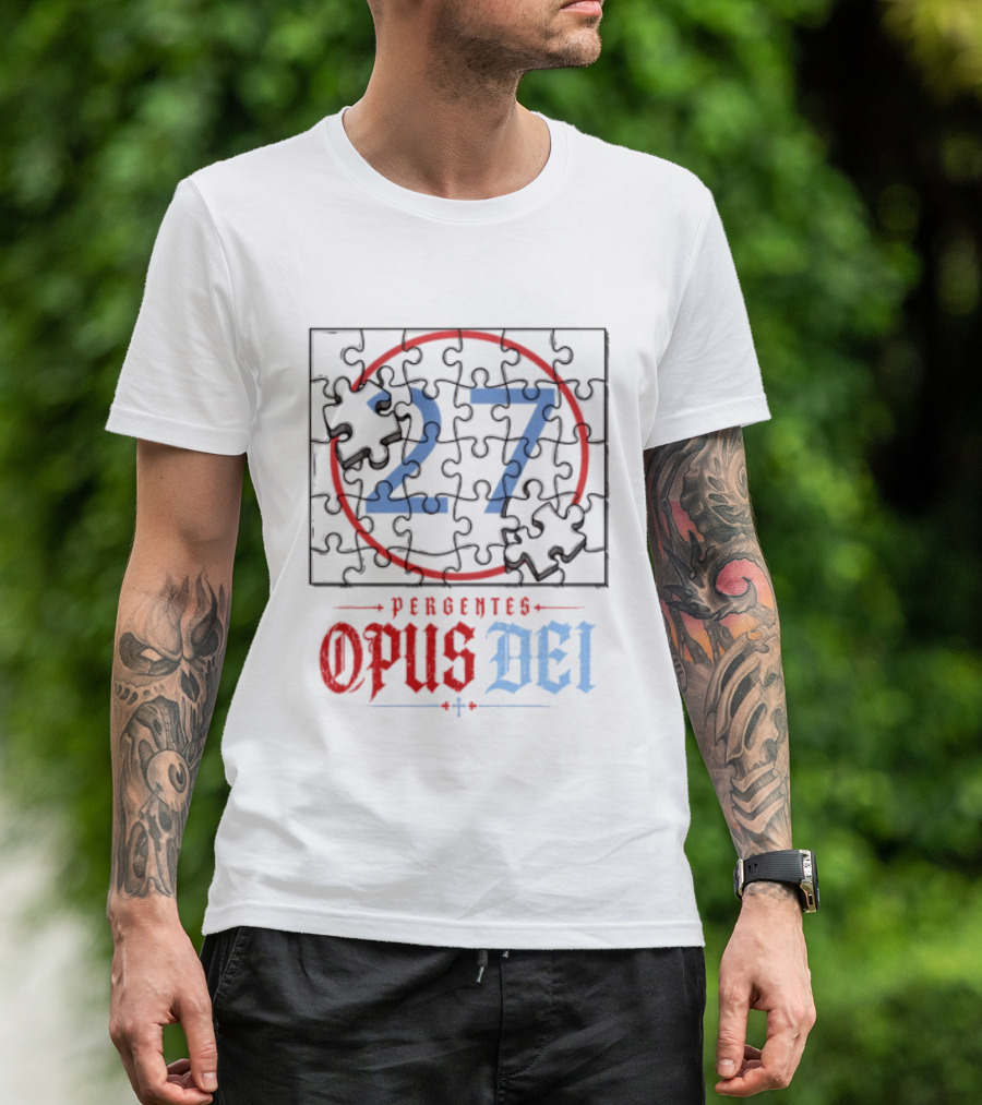 Pergentes Opus Dei 27 Puzzle T-Shirt