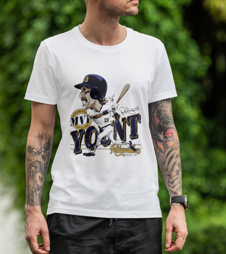 Robin Yount Milwaukee MVP American League 1982 1989 Milwaukee B.O.C. '90 T-Shirt