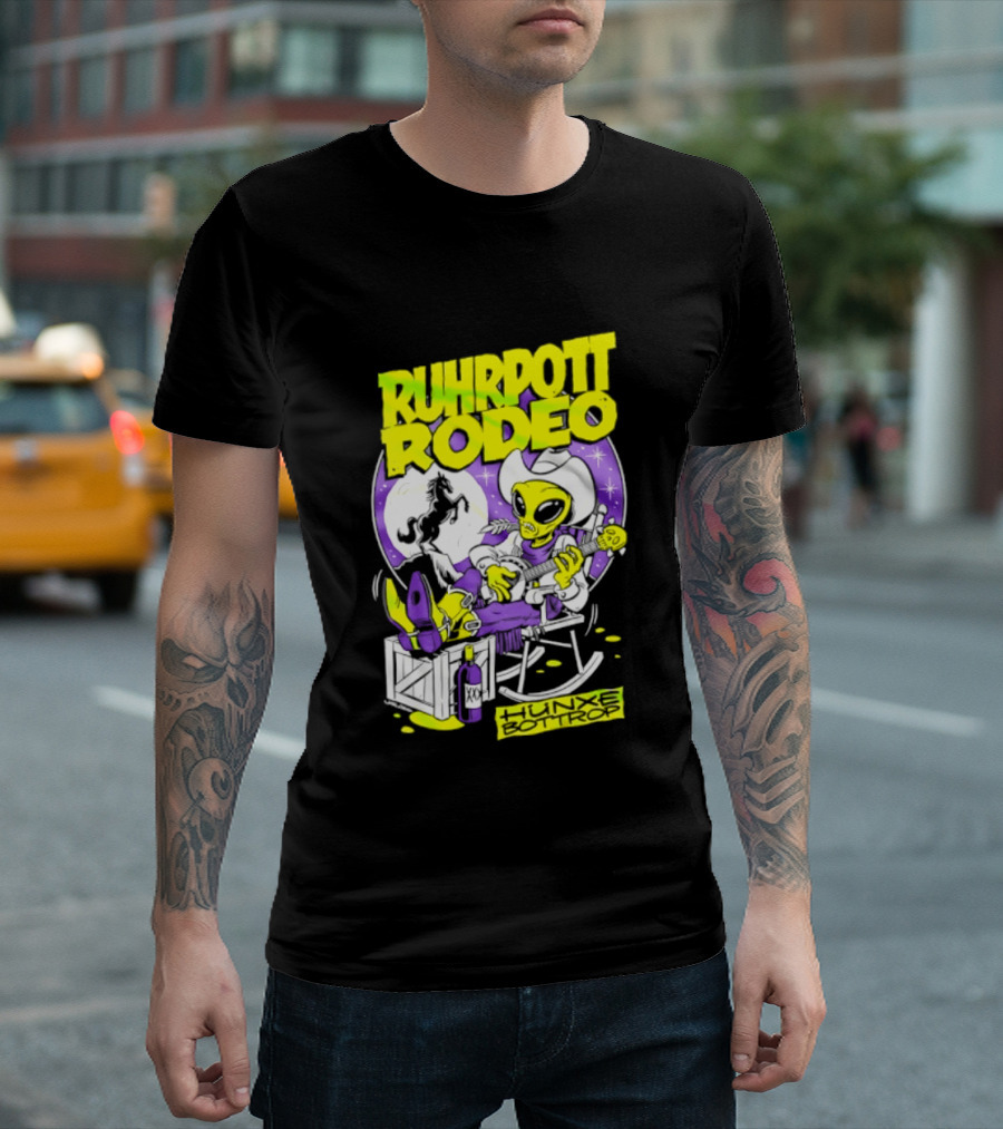 Ruhrpott Rodeo Hunxe Bottrop Extraterrestrial Banjo Player T-Shirt